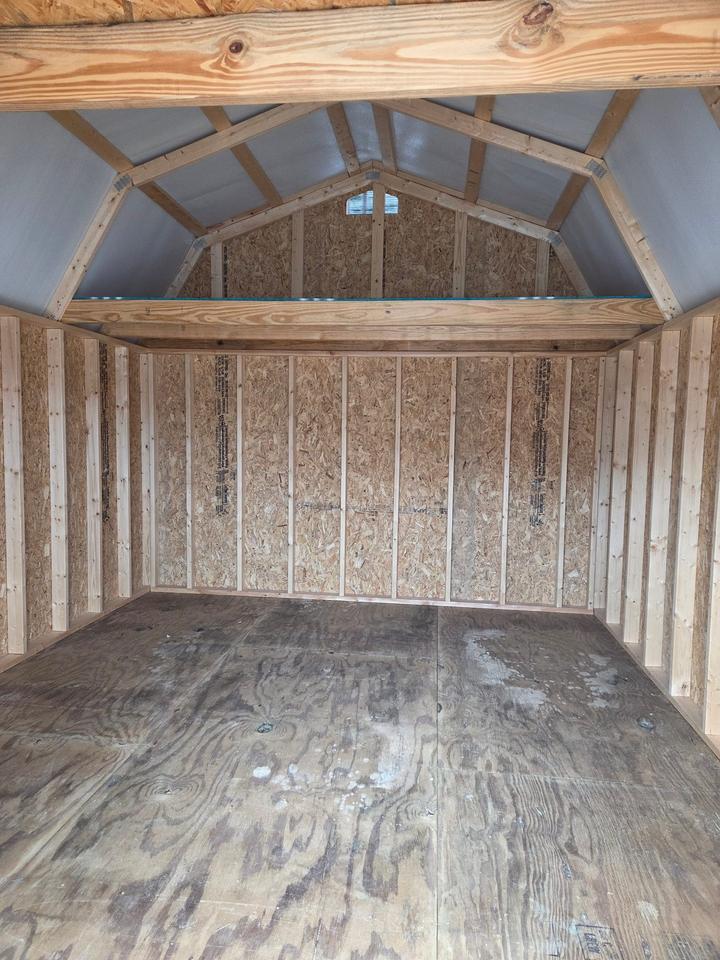 12x16 Lofted Barn photo 2