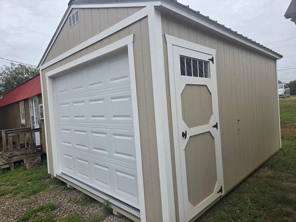 12x16 Utility Garage photo 2