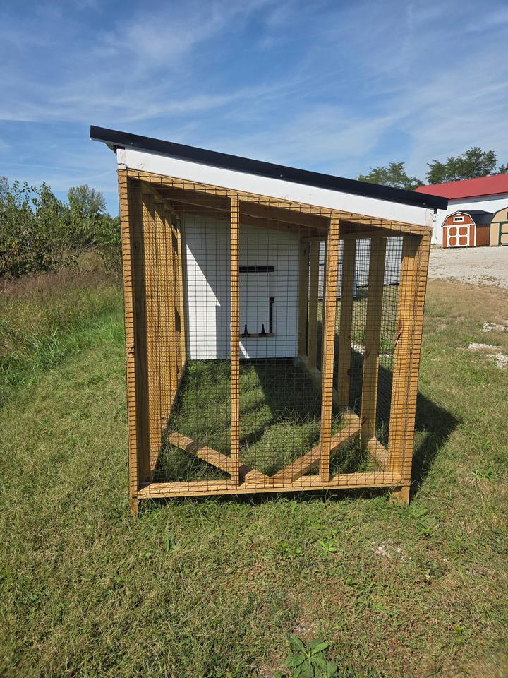 5x14 Lean to Chicken Coop photo 3